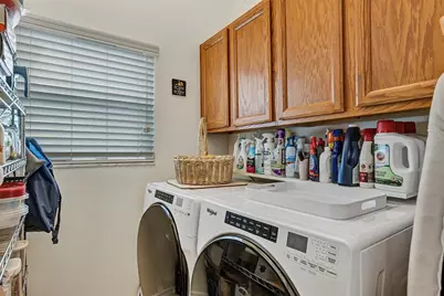 26035 Oakmount Drive, Leesburg, FL 34748 - Photo 13