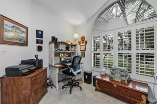 26035 Oakmount Dr, Leesburg, FL 34748 - Photo 5