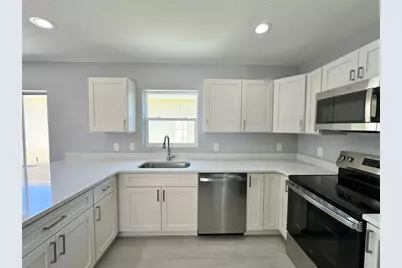 1336 Lajolla Circle, Lady Lake, FL 32159 - Photo 3