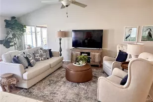 607 Reevesville Ln, The Villages, FL 32162 - Photo 13