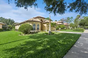 9512 Serra Ct, Howey in the Hills, FL 34737 - Photo 1