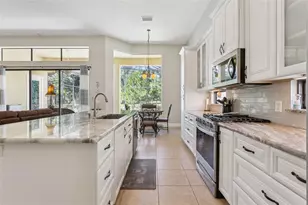 9512 Serra Ct, Howey in the Hills, FL 34737 - Photo 13