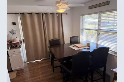 2010 1/2 Vine Street, Leesburg, FL 34748 - Photo 7