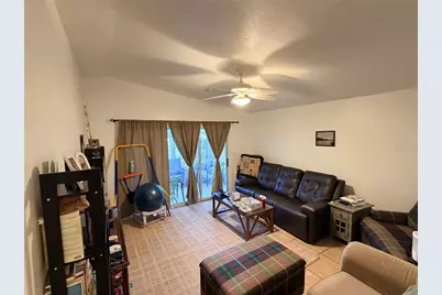 2010 1/2 Vine Street, Leesburg, FL 34748 - Photo 3