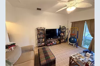 2010 1/2 Vine Street, Leesburg, FL 34748 - Photo 3