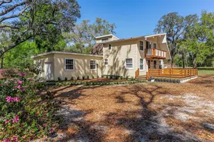 2917 Lake Griffin Rd, Lady Lake, FL 32159 - Photo 1