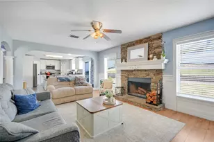 925 Roanoke Dr, Minneola, FL 34715 - Photo 19