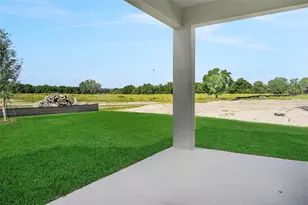 998 Swamp Chestnut Loop, Lady Lake, FL 32159 - Photo 3