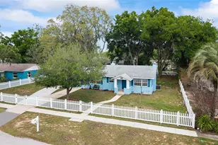 111 E Charlotte Ave, Eustis, FL 32726 - Photo 13