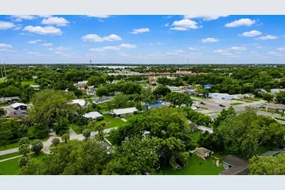 111 E Charlotte Avenue, Eustis, FL 32726 - Photo 63