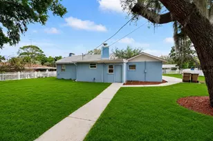 111 E Charlotte Ave, Eustis, FL 32726 - Photo 55