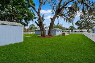 111 E Charlotte Ave, Eustis, FL 32726 - Photo 53