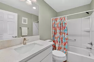 9203 SE 167th Ford St, The Villages, FL 32162 - Photo 23