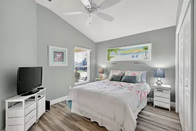 9203 SE 167th Ford Street, The Villages, FL 32162 - Photo 21