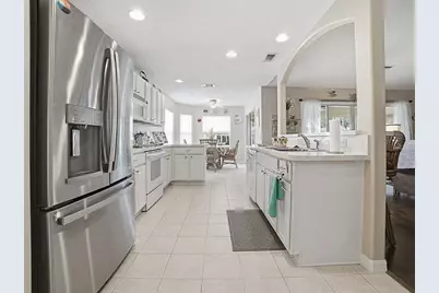 347 Bentwood Drive, Leesburg, FL 34748 - Photo 11