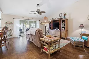 347 Bentwood Dr, Leesburg, FL 34748 - Photo 7