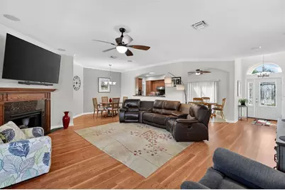 5421 Sir Churchill Drive, Leesburg, FL 34748 - Photo 19