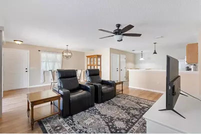 17470 SE 93rd Vine Avenue, The Villages, FL 32162 - Photo 13