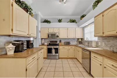 707 Cortez Avenue, The Villages, FL 32159 - Photo 17