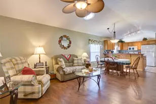 25134 Cranes Roost Cir, Leesburg, FL 34748 - Photo 9