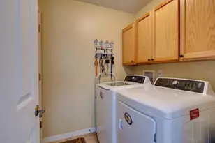 25134 Cranes Roost Cir, Leesburg, FL 34748 - Photo 17