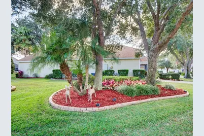 25134 Cranes Roost Circle, Leesburg, FL 34748 - Photo 3