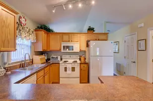 25134 Cranes Roost Cir, Leesburg, FL 34748 - Photo 11