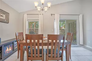 12105 Harkness Ct, Orlando, FL 32828 - Photo 11