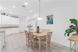 5380 Charleston Ave, Tavares, FL 32778 - Photo 17