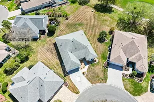 17967 SE 87th Melrose Ct, The Villages, FL 32162 - Photo 37