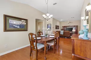 17967 SE 87th Melrose Ct, The Villages, FL 32162 - Photo 9
