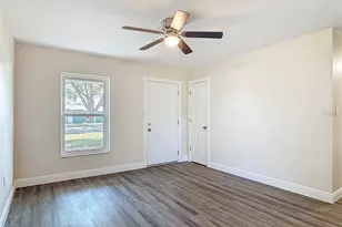 12 Kristin Ln, Eustis, FL 32726 - Photo 9