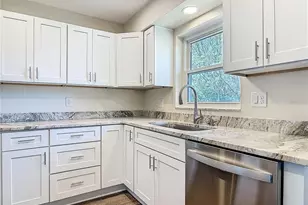 12 Kristin Ln, Eustis, FL 32726 - Photo 17