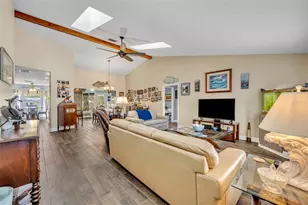 11768 W Riverhaven Dr, Homosassa, FL 34448 - Photo 7