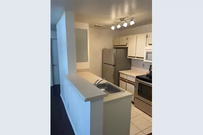 5992 Westgate #302, Orlando, FL 32835 - Photo 3