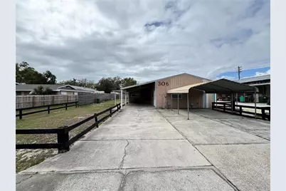 306 N Iona Avenue, Fruitland Park, FL 34731 - Photo 1