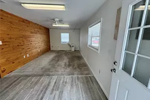 306 N Iona Ave, Fruitland Park, FL 34731 - Photo 3