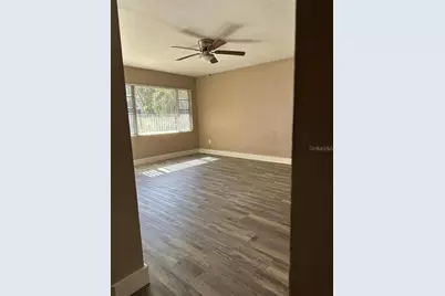 607 E Johns Avenue, Mount Dora, FL 32757 - Photo 3