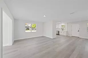 843 Bolivar St, Lady Lake, FL 32159 - Photo 11