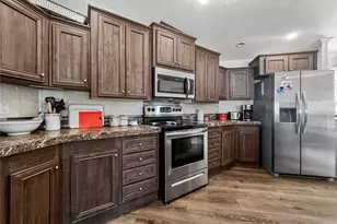 9925 Scepter Ave, Brooksville, FL 34613 - Photo 9