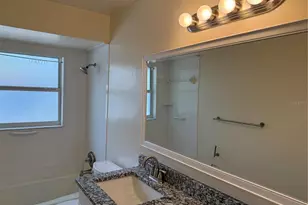 824 S Lone Oak Dr, Leesburg, FL 34748 - Photo 11