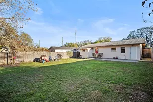5535 Bertsville Rd, Lady Lake, FL 32159 - Photo 25