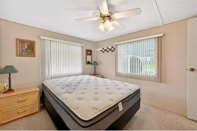 11914 Hickory Lane, Tavares, FL 32778 - Photo 19