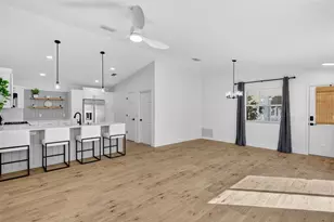 281 Katherine Pl, The Villages, FL 32162 - Photo 17