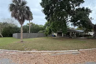 1413 Orange Ave, Tavares, FL 32778 - Photo 13