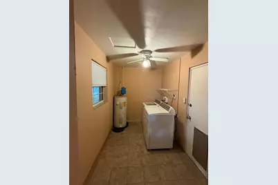 1413 Orange Avenue, Tavares, FL 32778 - Photo 7