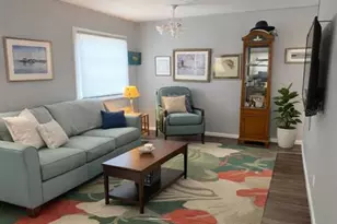 1023 Capella Dr, Tavares, FL 32778 - Photo 7