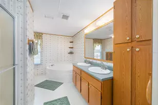 38805 Emeralda Island Rd, Leesburg, FL 34788 - Photo 25