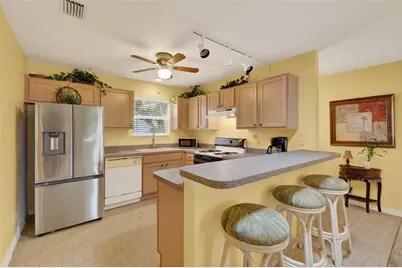 17369 SE 75th Coachman Court, The Villages, FL 32162 - Photo 3