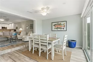 11634 W Bayshore Dr, Crystal River, FL 34429 - Photo 9